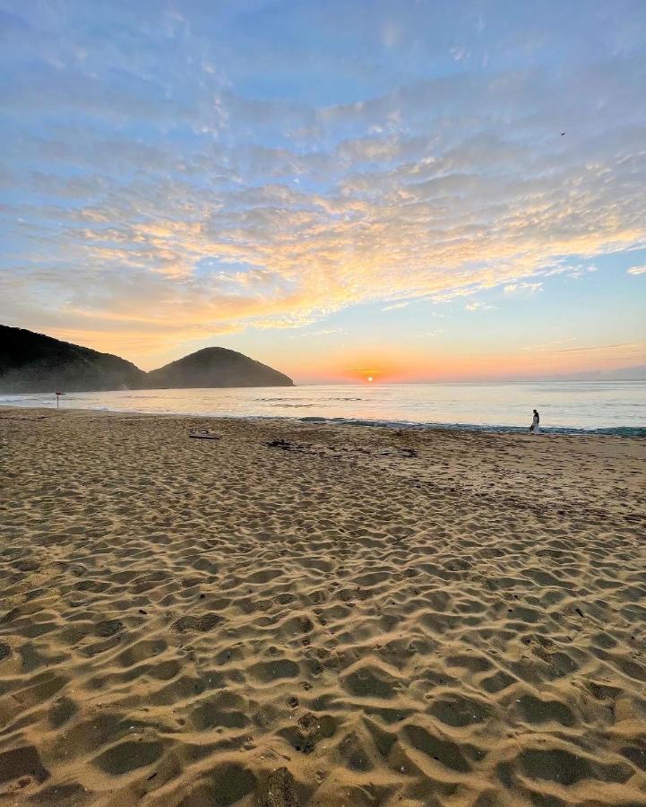 Apartamento Na Praia Grande Proximo A Feirinha E Mercado 乌巴图巴 外观 照片